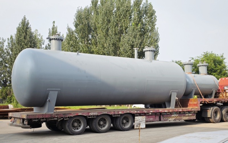 地埋儲(chǔ)罐（埋地儲(chǔ)存罐/地下儲(chǔ)罐）